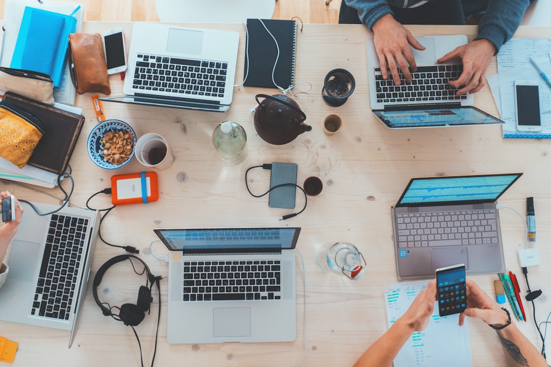 Cookie-Banner & Consent Mode v2 für Schweizer KMU – Rechtssicher tracken in 2026