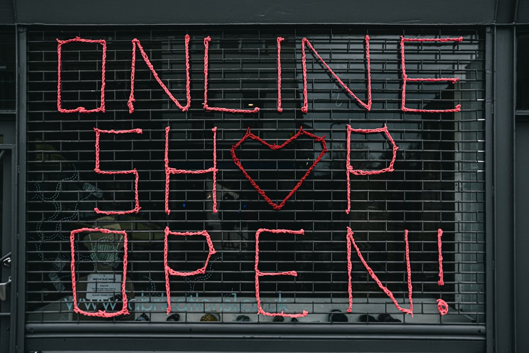Onlineshop Schweiz 2026: TWINT, Kreditkarte & Rechnung richtig integrieren – so kaufen KMU-Kunden wirklich