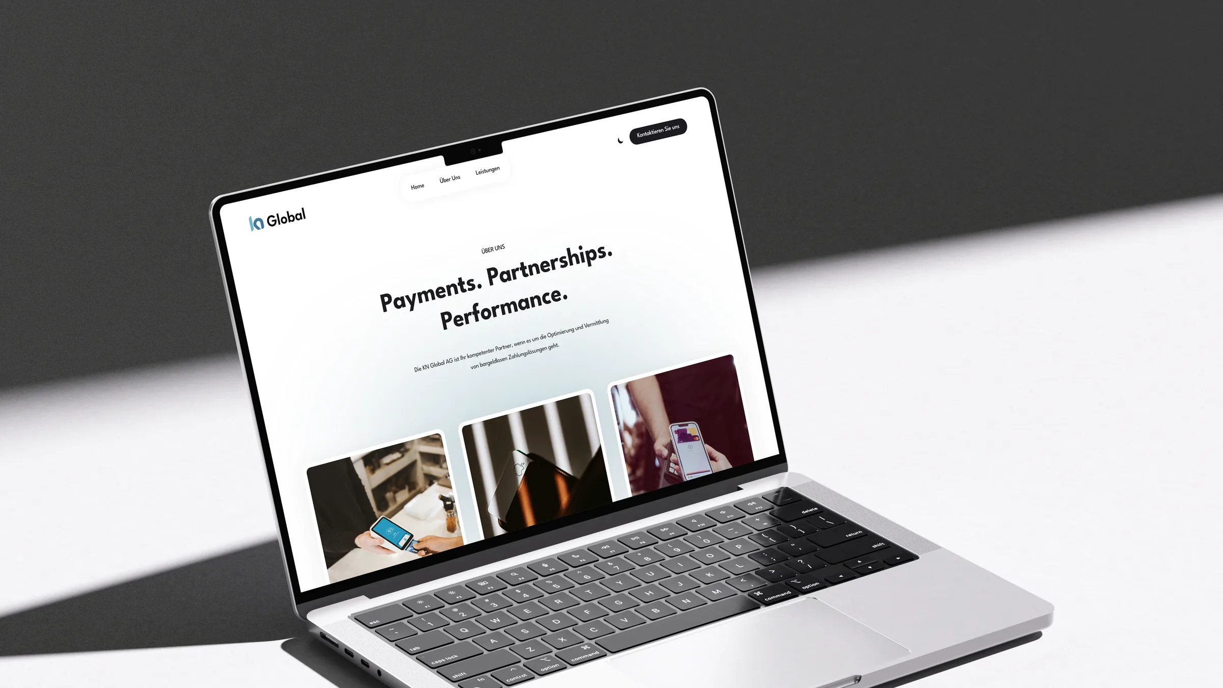 KN Global AG, Leistungsseite auf dem Laptop